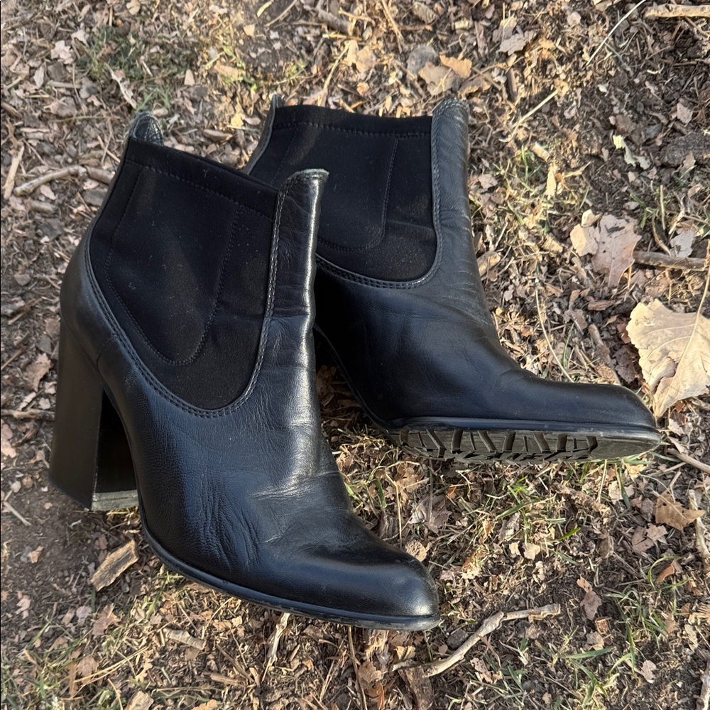 Stuart weitzman Elegant Black Ankle Boots